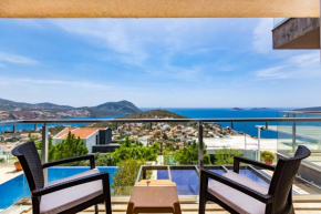 Azure Dream Suite, Kas